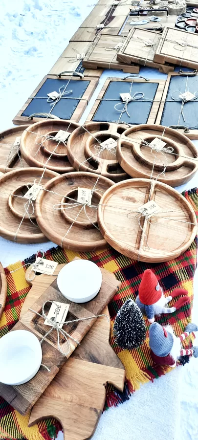 Uzkodu plates
